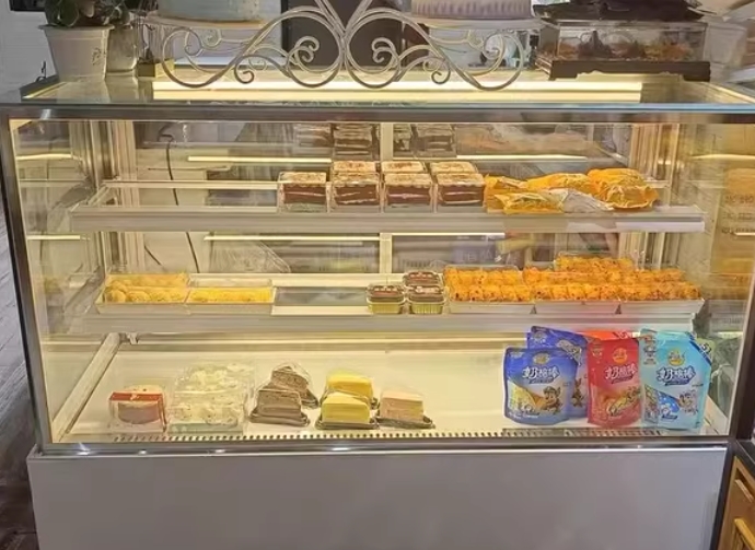 Cake display fridge
