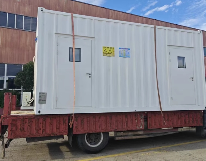 Pharmaceutical Refrigerated Container