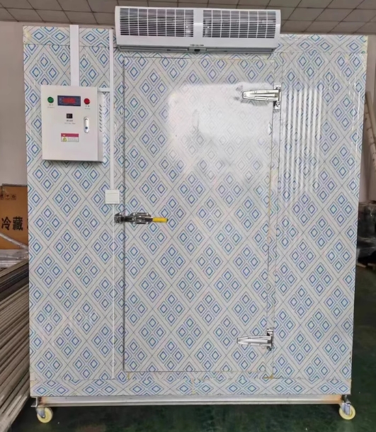 Mobile meat cold storage